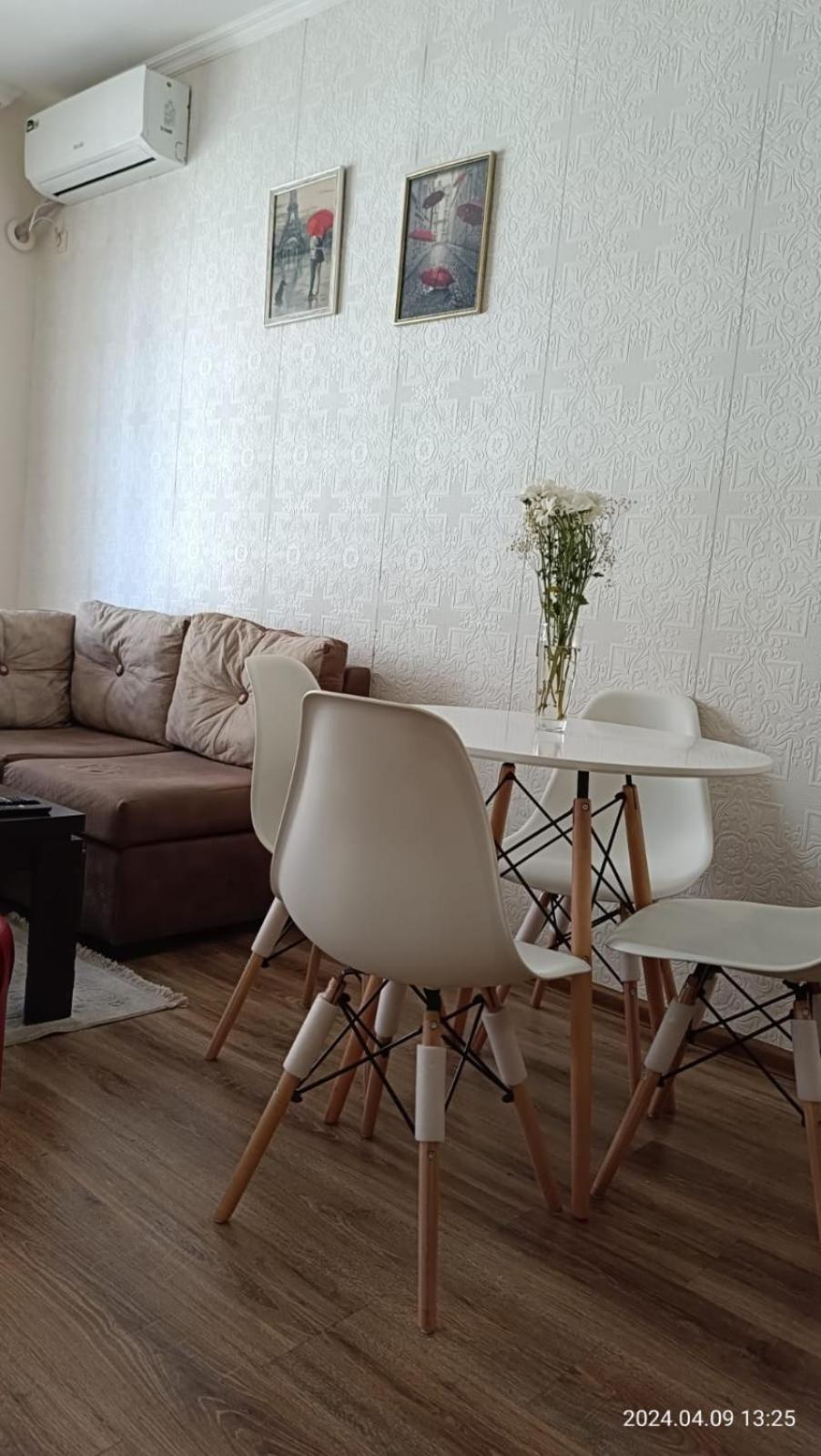 Dariana Apartment Batumi Bagian luar foto