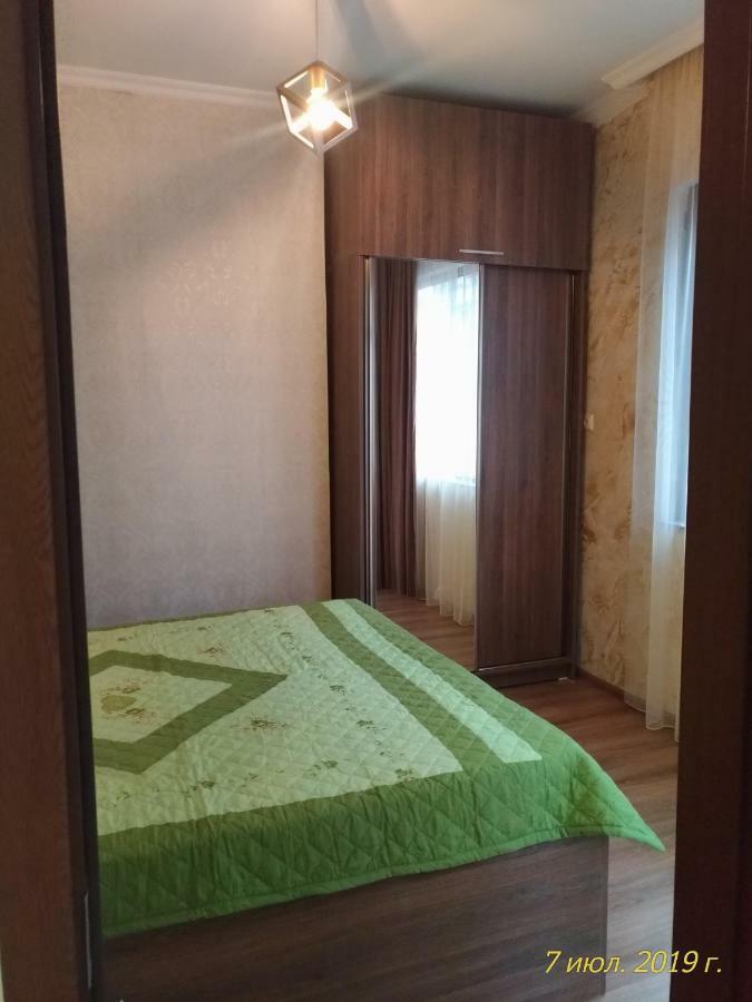 Dariana Apartment Batumi Bagian luar foto